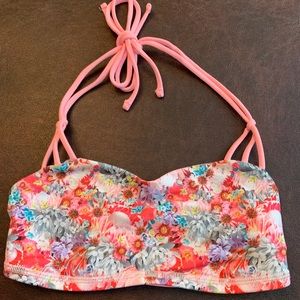 Lululemon size 4 halter bra